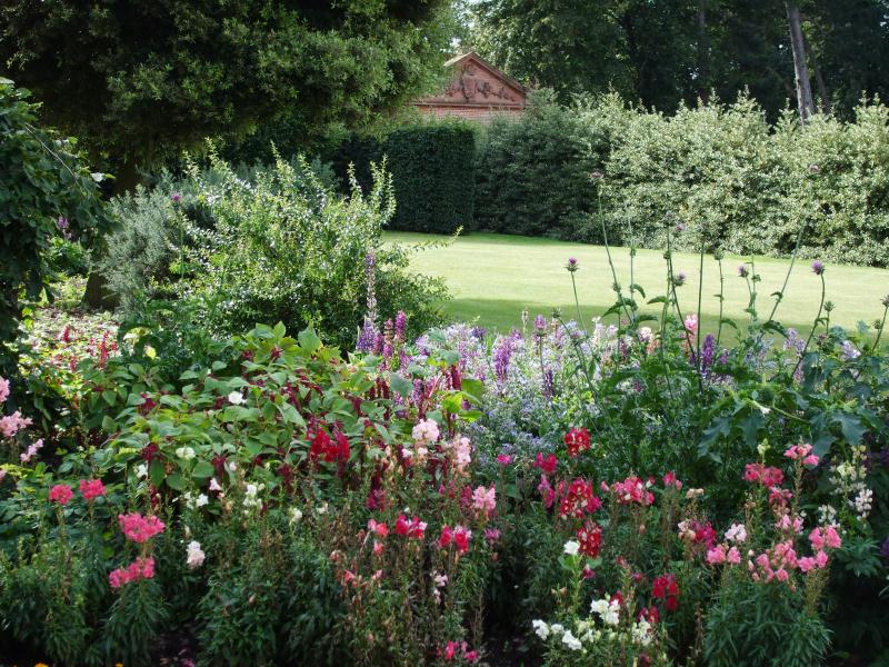 Castle Bromwich Hall Gardens